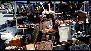 Toji Temple Fleamarket Antique MarketKyoto in Japan [upl. by Odnomyar]